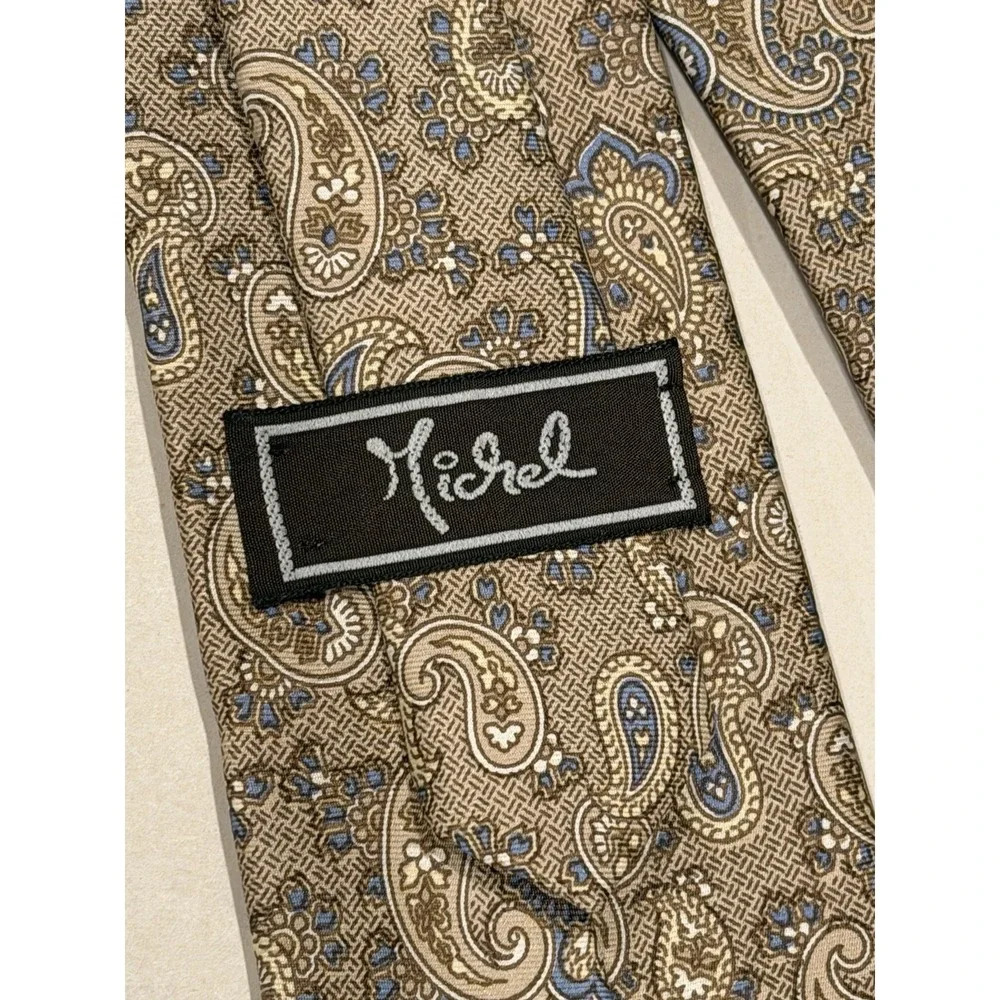 Vintage Michel Necktie Tan Beige Blue Paisley 100% Silk 57